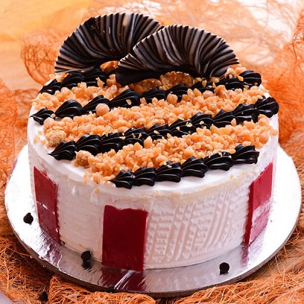 Order Birthday Butterscotch Cake Online online | Get same day delivery ...