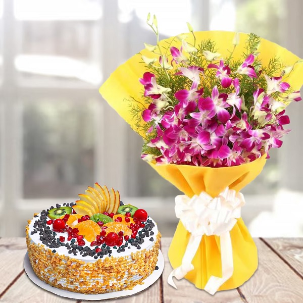 Order Fruits Cake With Orchids online | Get same day delivery PAN India ...