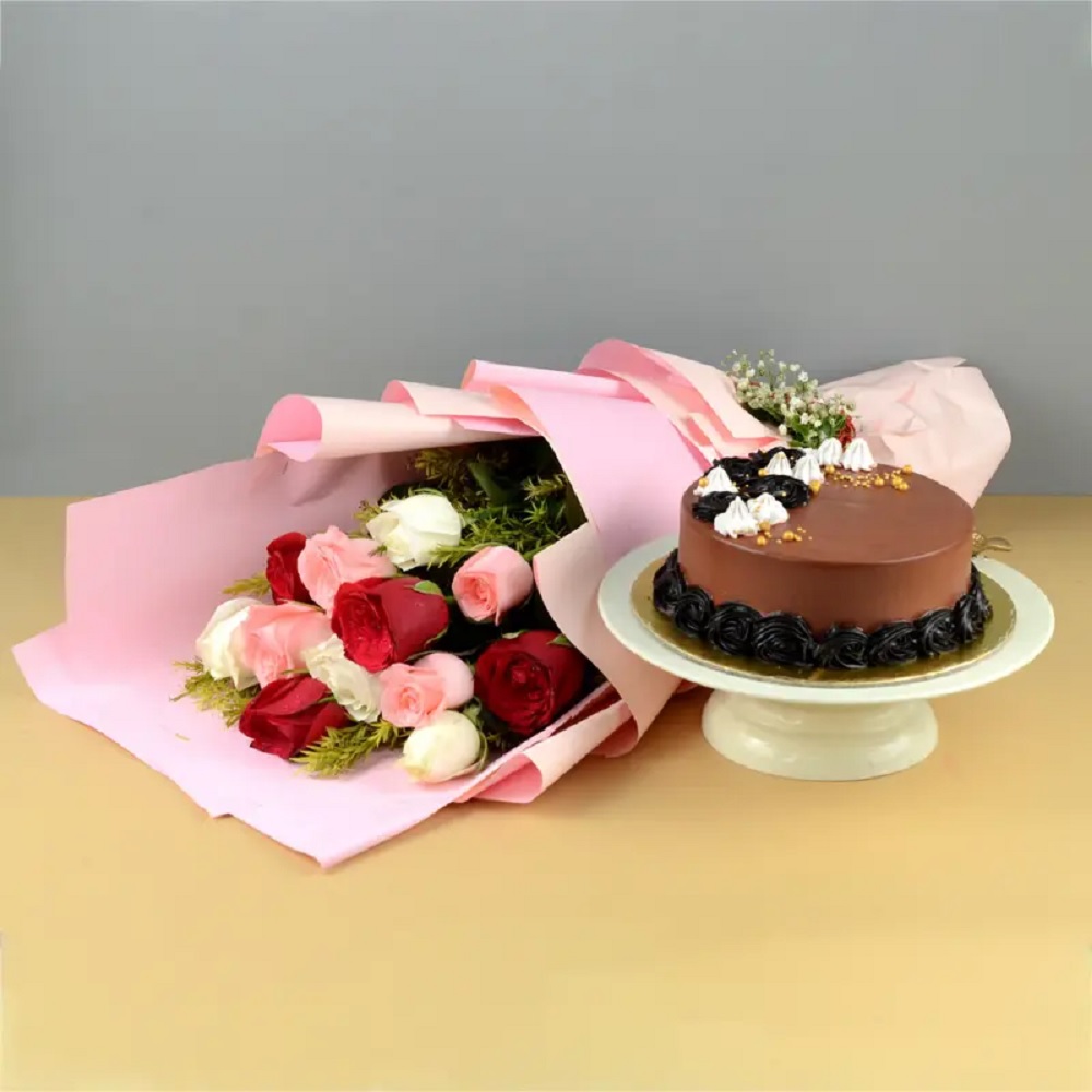 Order New Combo Of Flowers N Cake online | Get same day delivery PAN ...