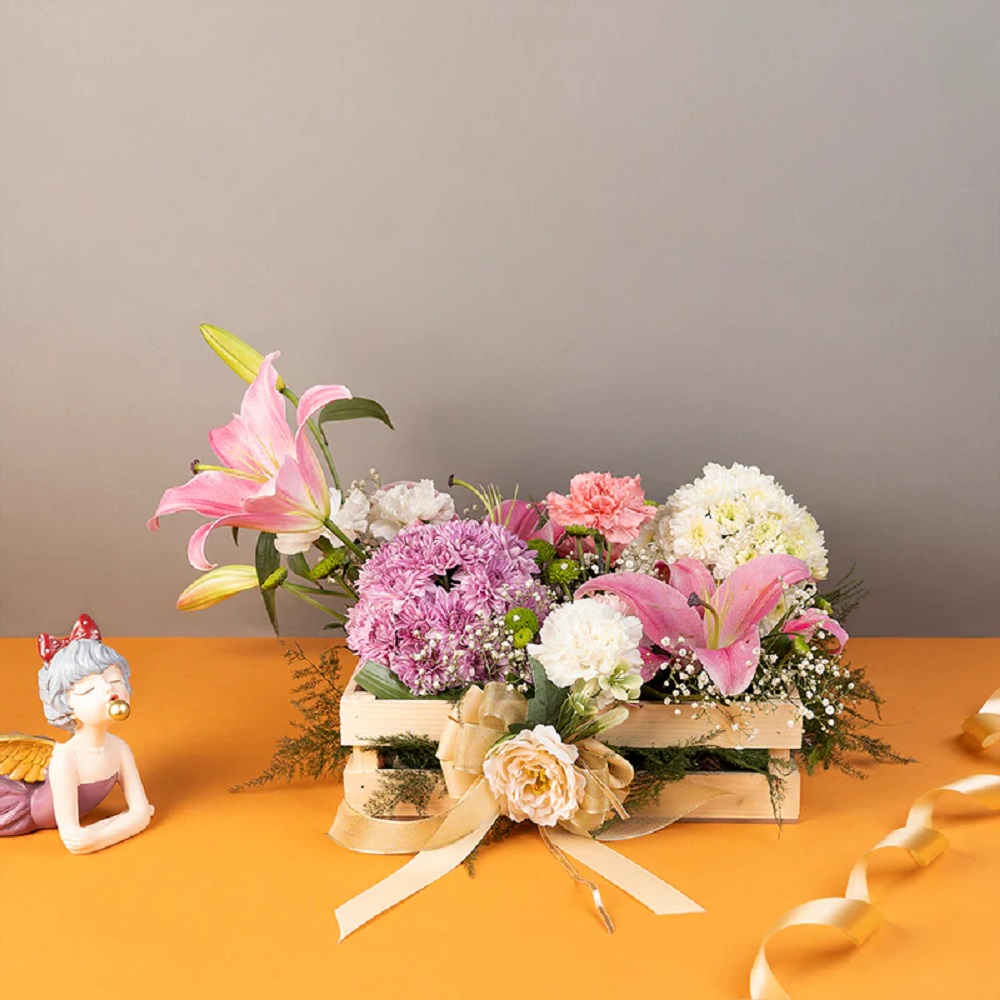 Order Pretty Arrangment In A Tray online | Get same day delivery PAN ...