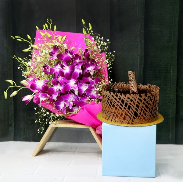 Order Beauty Of Purple Orchids N Cake online | Get same day delivery ...