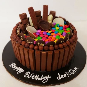 Premium Kitkat Cake