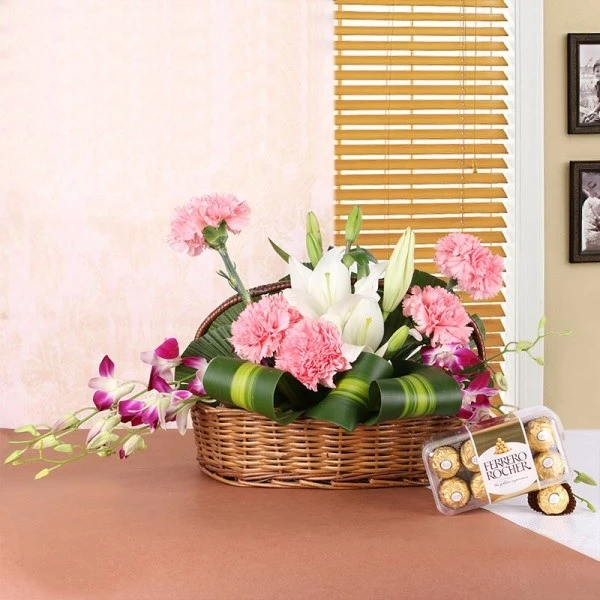 Mix Flowers Basket For Special One