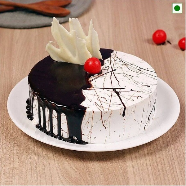 Keto Chocolate Hazelnut Cake – ChocZero