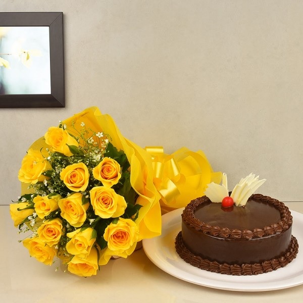 Yellow Flowers N Cake