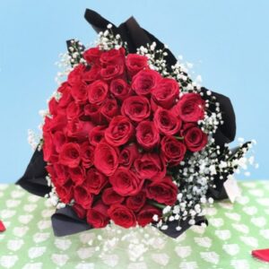 Hot Roses bouquet of 50 roses