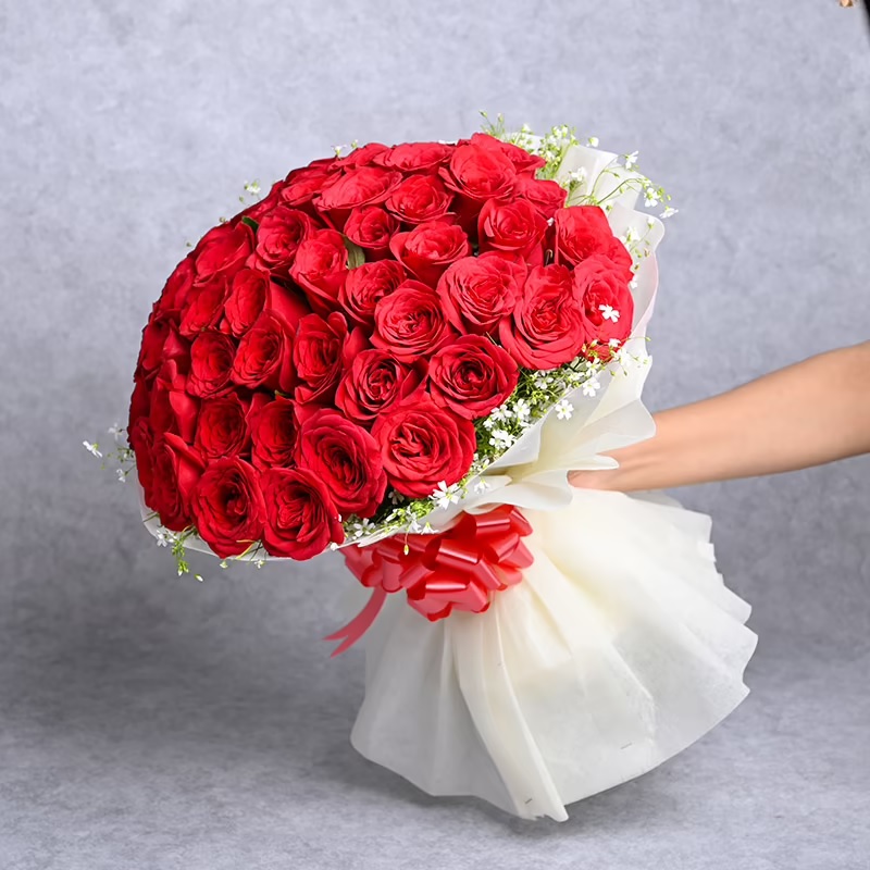 Beautiful 50 Red Roses