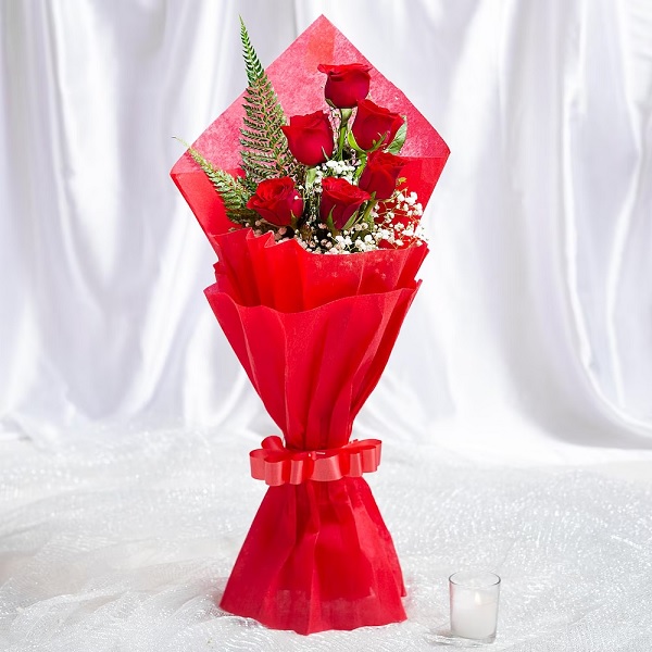 6 Red Roses Bouquet